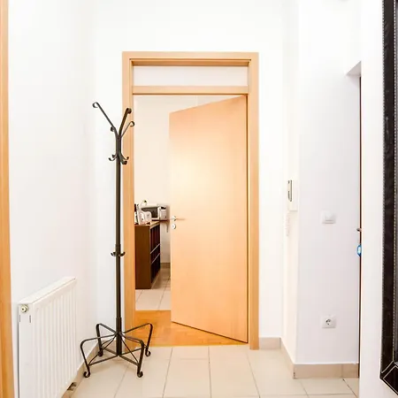 Gozsdu Haven Gem 3br W Nightlife Nearby Apartament