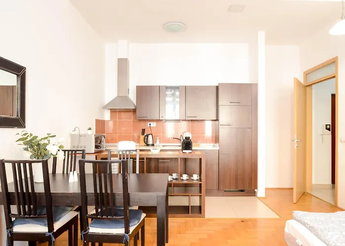 Gozsdu Haven Gem 3br W Nightlife Nearby * Budapeste